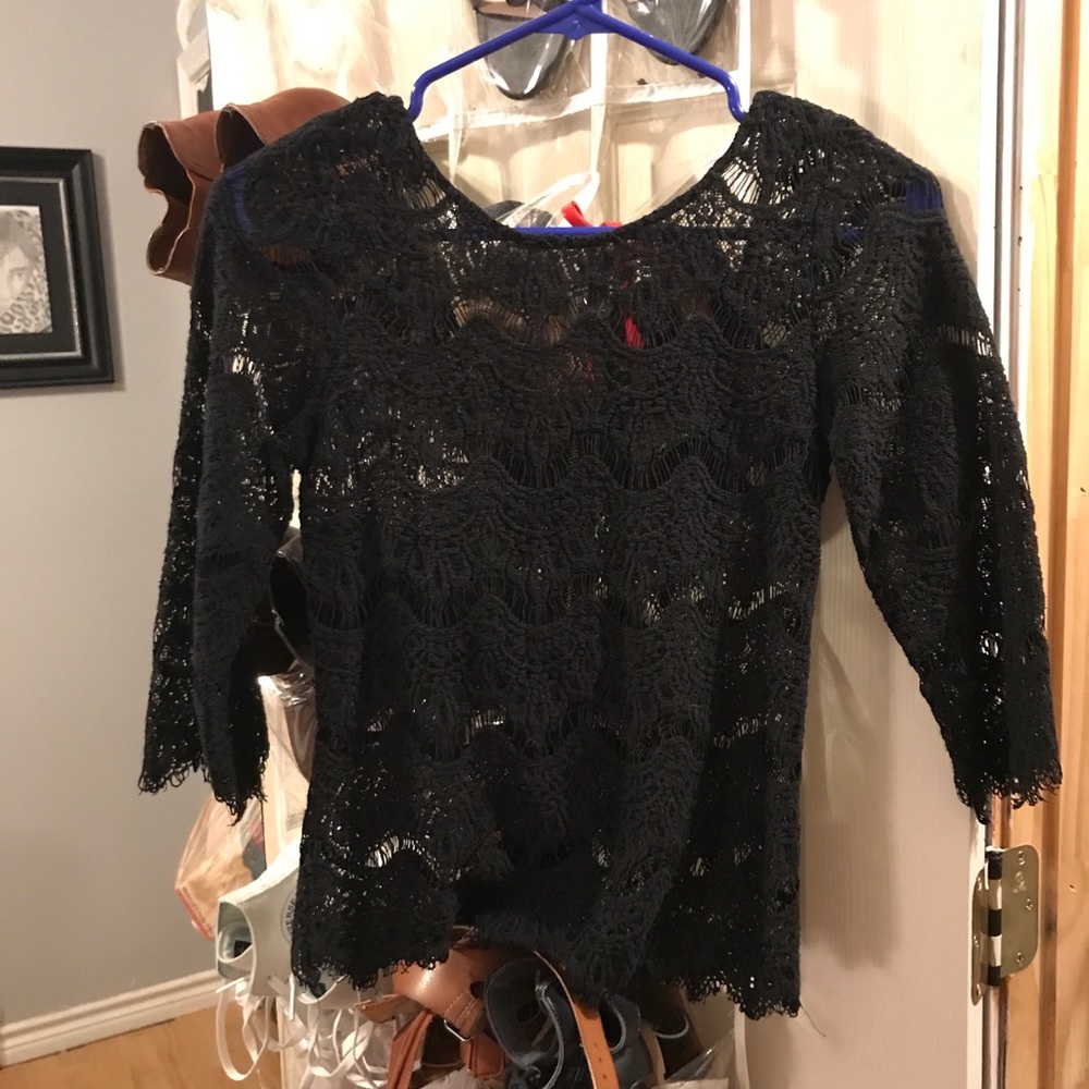 Black lace crop top